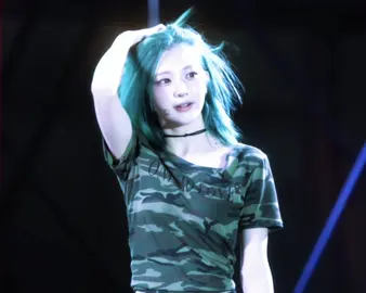 triples bringing back fun hair colorss 🥹🥹 guys I tried a new style lmk how it turned out#yeonji #triples #kwakyeonji #triplesedit #kpopfyp 