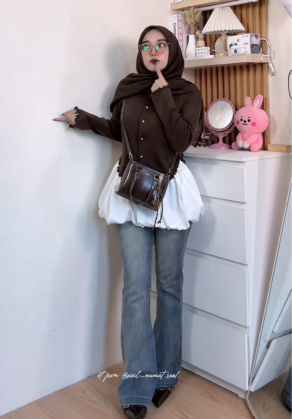 🛒Lengkap with Inner Balon + Nechi Cardigan + Cutbray Jeans 🤎🤏🏻 || brown outfit lagi aja nihh😍 *note bbtb 53kg/153cm  #cutbray #cutbrayjeans #innerbalon #cardiganknit #brownoutfit 