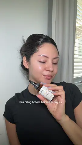 anything for healthy shiny hair 🖤 #hairoiling #hairroutine 