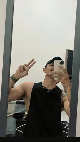 Ahh..lebay 😅#CapCut #fyppppppppppppppppppppppp #fypage #gym #gymrat 
