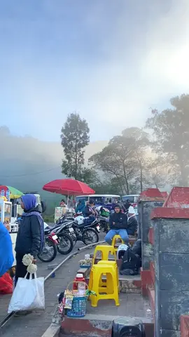 Pagi itu indah apalagi paginya di bromo…#bromotenggersemeru 