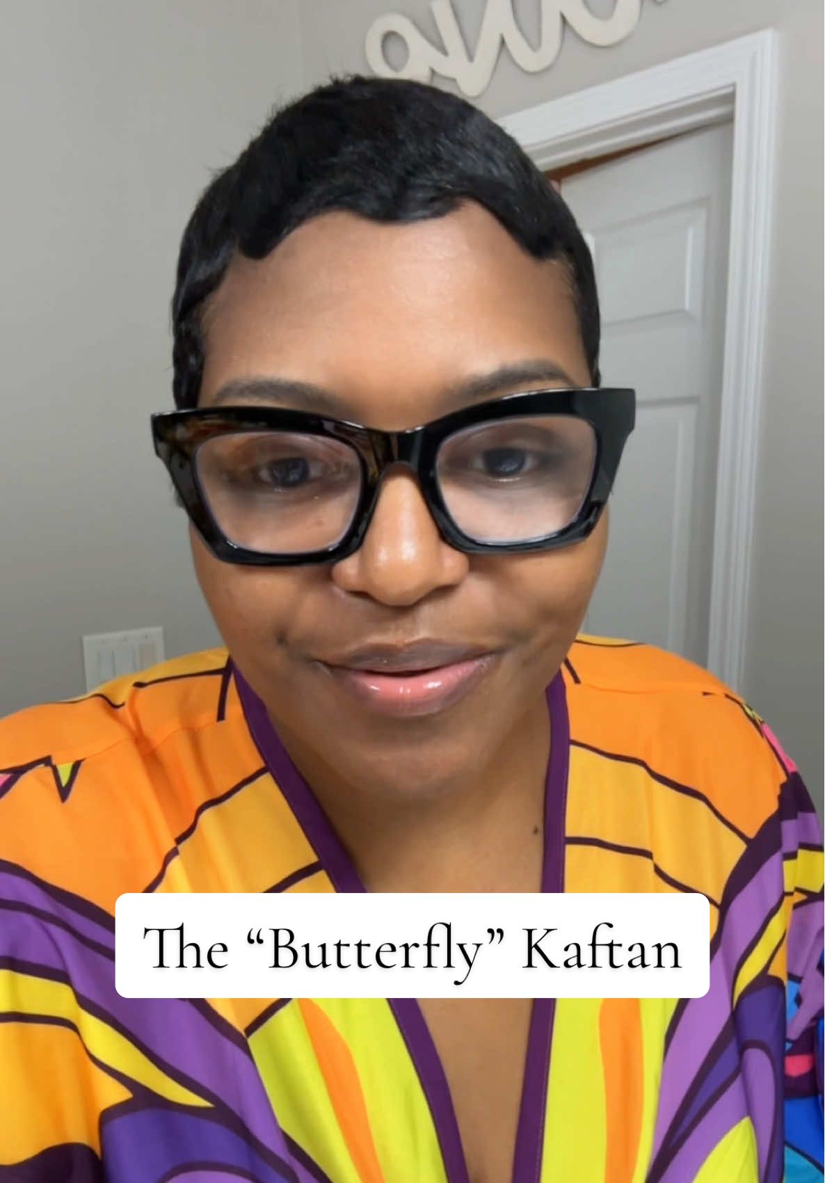 Supercute & Stylish Kaftan! 💐  . . . . . . . . #kaftan #moomoo #dresses #vacationoutfits #tiktokshopcreatorpicks 