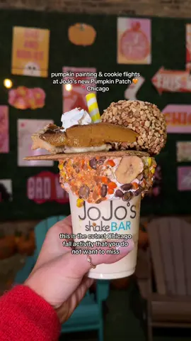 Chicago’s cutest fall pop-up is BACK 🎃 pumpkin painting, giant milkshakes, candy bar, cookie flights, mixology, and the best photo ops 🤍 📍JoJo’s Pumpkin Patch, River North, Chicago #thingstodoinchicago #chicagofall #chicagorestaurants #chicagopumpkinpatch #chicagorestaurants 