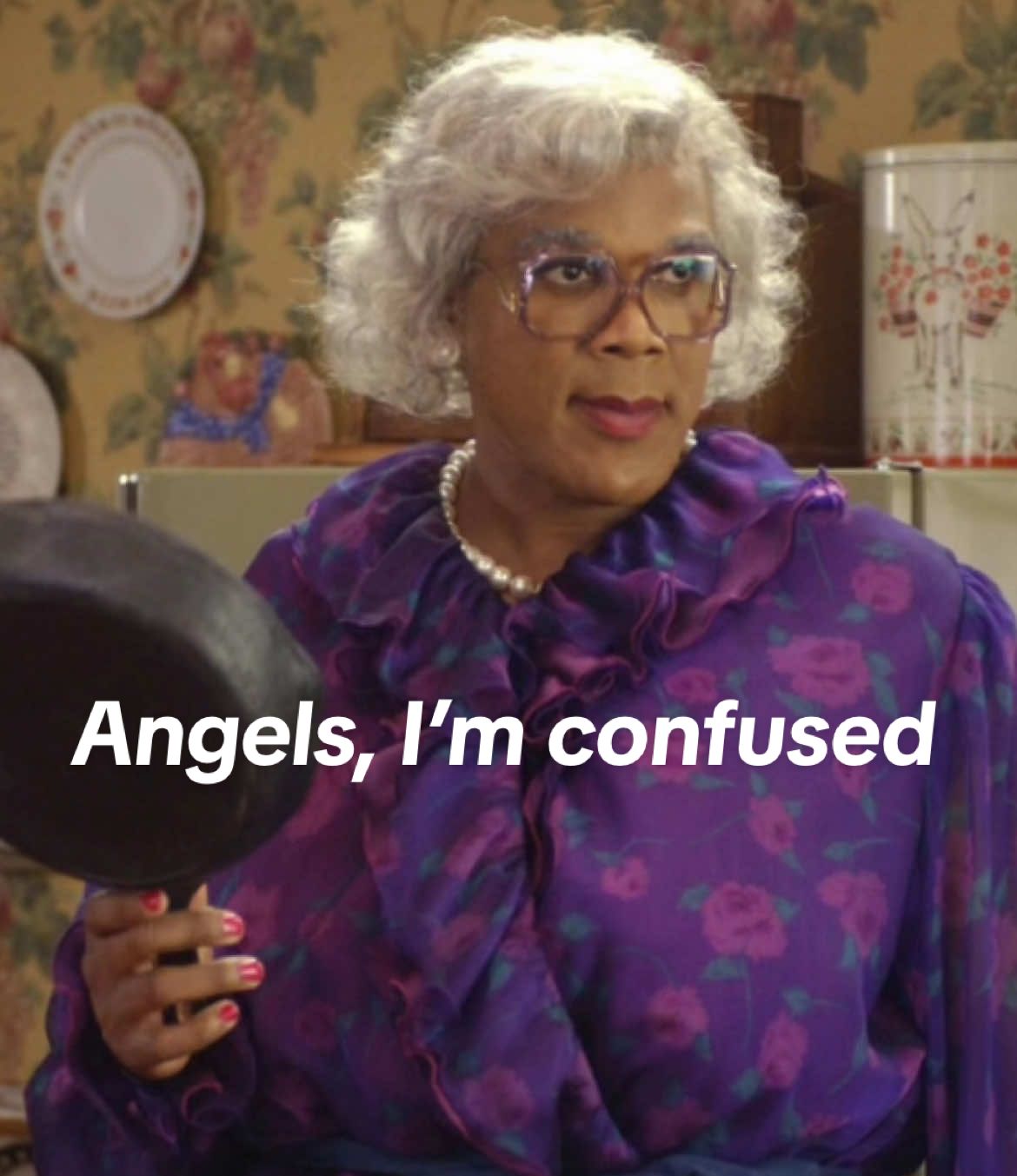 Leo said get to the back. #blackgirltiktok #soulaan #elianamarie777 #iamconfusion 