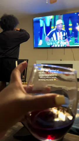 I like to see him excited about some 😭💛 #football #fypシ゚viral 