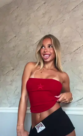 #baddie #girl #bop #fyp #snowbunnies 