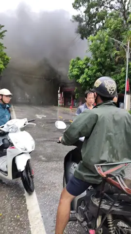 Cẩm Thủy ngay lúc này 🥲 #mưagióbãobùng  ##xuhuongtiktok 