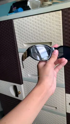 #squaresunglasses #blacksunglases #sunglassess #sunglassesformenandwomen 