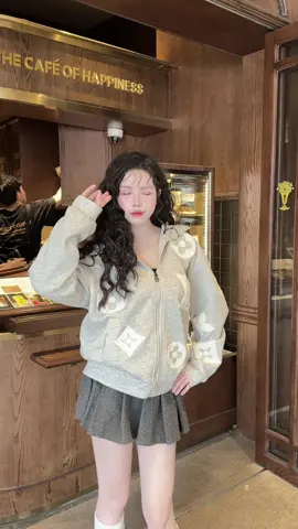 Nụ cười đã tắt 😅#lananhclothing2 #phoidoxinh #xuhuongtiktok #thinhhanhtrend #xuhuongtiktok2025 