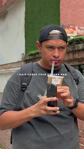 Chase your dreams man. 😎 5 months. All it takes. 32kg down. 💪💪#Running #weightloss #WeightLossJourney #BeforeAndAfter #Transformation 