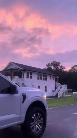 Tallest 4wd nbs f-150 level!!!!!#fentysuperbrandday #mygfisbetterthanyours #ilovemygf #foryoupage #trending 