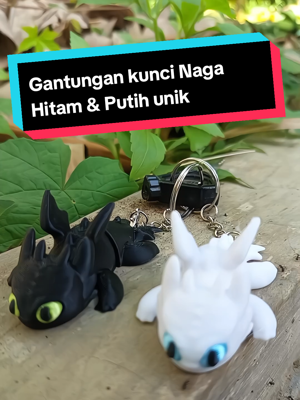 gantungan kunci naga hitam & putih estetik bisa gerak #keychain #gantungankunciviral#nagahitam🏴‍☠️ #nagaputih #fypシ゚ 