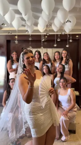 Amazing 😍😍 #weddings #bridesmaids #photography #weddings #bride 