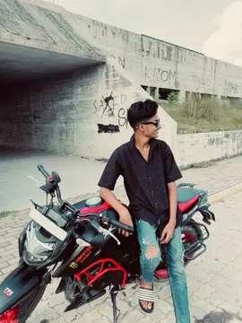 তাইলে মনে করিস..? ⚡#rxmithuvai011 @RX Jobayel shikdar @KHAIRUL DADA. 999..🔫🙅‍♂️ 