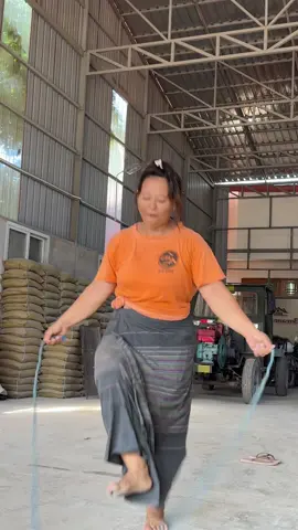 29/9/2025# ဆိုင်မှာ အမဲဆုံး 😂အဆော့အသန်ဆုံး 🤭အပေပွဆုံး ဆုရှင်ပါရှင့်🏆ကိုဖြိုးကတော့ အမြဲပြောပါတယ် 🤔မိန်းမ မင်း 💊ဆေးလေးဘာလေးလှုပ်သောက်အုံးတဲ့ 😂ခု စတိုင်ကမှ ဝင့်အောင်ရဲ့ စတိုင်ပါရှင့်🪮🪮🪮💇‍♀️💇‍♀️💇‍♀️