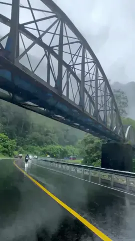 lembah anai+hujan+motoran🫶🏻#fyp #padangpanjang #lembahanai 