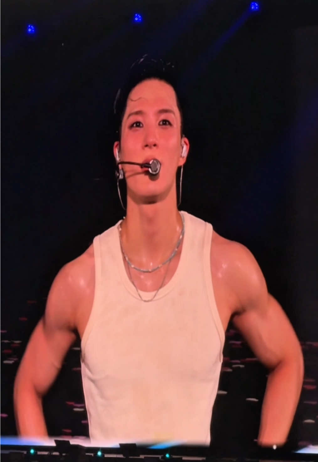 too hot to handle 🔥 #tds4jakarta #TDS4 #TheDreamShow4 #thedreamshow4_in_jakarta #thedreamshow4_dreamthefuture #NCTDREAM #JENO 