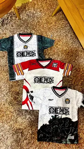 ⚡ Level up ang family outfit game! One Piece jersey para sa buong squad – tatay, nanay, at mga little pirates 🏴‍☠️ Street style, comfy, at swak sa fun vibes ng kabataan! 🌟 Huwag palampasin – limited edition lang ‘to! ⛵️ #OnePieceJersey #FamilyGoals #StreetStylePH #AnimeVibes #ParentChildLook #TrendyYouth #FunVibes #OnePiecePH