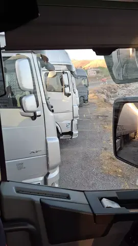 Günaydın #tırcılaralemi #niyazikarauz #renaulttrucks #Vanakdamar#Kamyon 