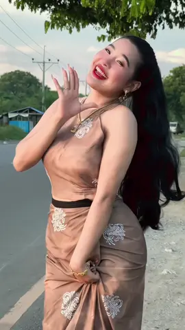မင်းရဲ့ မမဖြစ်ချင်လို့🙈#မင်္ဂလာပါရှင်🥰🙏 #tiktok #p #ချယ်ရီ 
