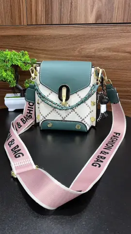 Túi xinh cho mấy bà mà chỉ có 1xx thui nha #tuixach #tuideocheo #tuixachnu #xuhuong #tranghatay96  @Trang Hà Tây 96  @Trang Hà Tây 96  @Trang Hà Tây 96 