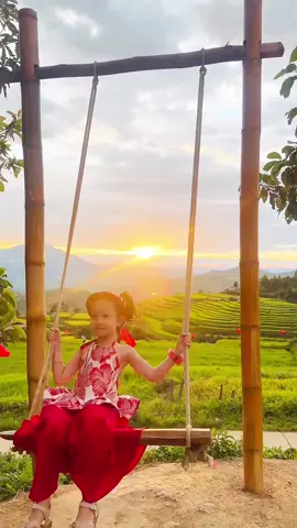 Ôii Điện Biên quê em đẹp quá. Cần j đi đâu xa. Pú Nhi - Điện Biên Đông nhé cả nhà #embetuongdai #embedienbien #ruongbacthangpunhi 