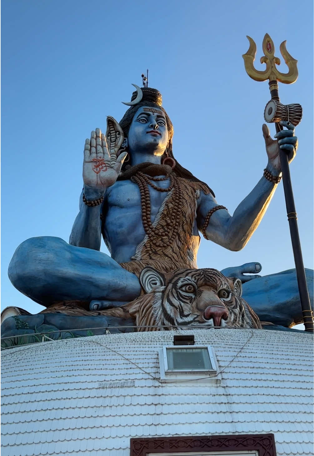 हर हर महादेव 🕉️  pumdikot mahadev and Machapuchare himal together 🏔️ #machhapuchhre #pokhara #pumdikot #creatorsearchinsights #thehidden_nepal #travelwithjatin #pokharamuser 