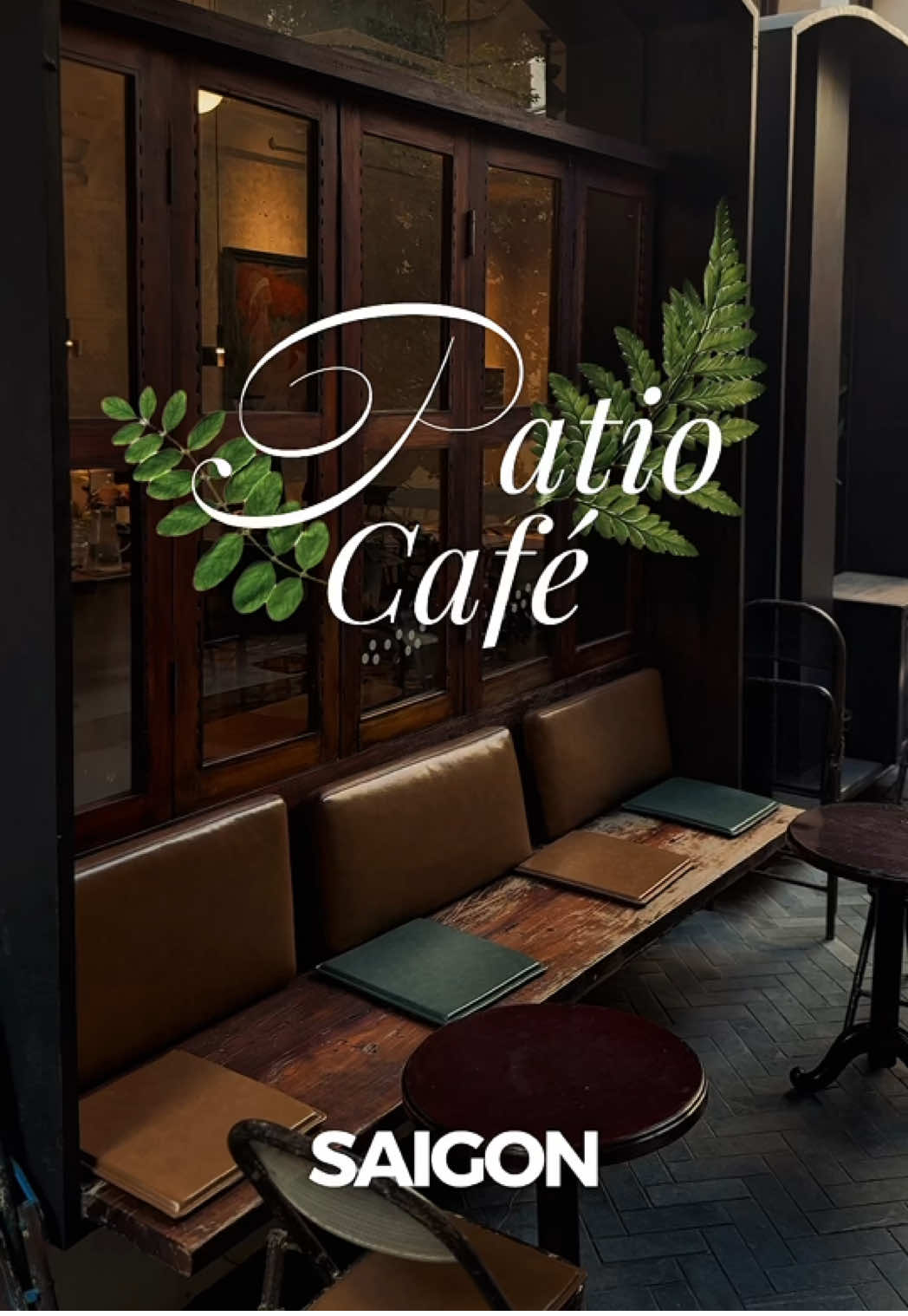 Tiệm cafe có khoảng sân nhỏ đón ánh nắng siu đẹp cùng với những góc siu Âu ✨#xuhuong #saigon #coffee #quan3 #reviewcafe 