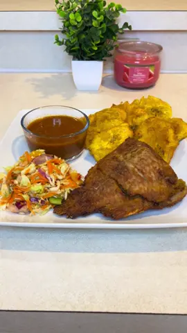 Haitian Fried Fish and Fried Plantain Pikliz ( You Bon Bannann Peze ak Pwason Fri , Pikliz, Sos) #haitianfood #haitian #haitiantiktok #food #creatorsearchinsights 