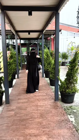 #CapCut kalau ga mau di omongin orang ya jangan mulai 😂Faham #fypシ゚viral #wanitabercadar 