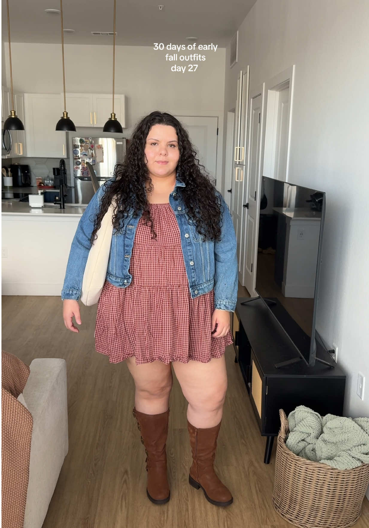 I’ve been wearing this lil dress from old navy on repeat this fall🫣✨ I just love it  #plussizefashion #plussizeoutfits #fallfashion #falloutfitinspo #falloutfits 