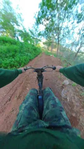 #อยากหนีความวุ่นวายไปอยู่กับธรรมชาติ #เสี้ยนๆๆ 