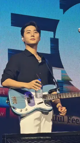 Siap di bawa ke kondangan #영케이 #youngk #데이식스 #DAY6 