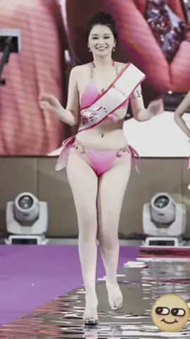 Ngẩn ngơ thật sự #hotgirl #fashion #kpopfyp #chinesegirl #girlfriend 
