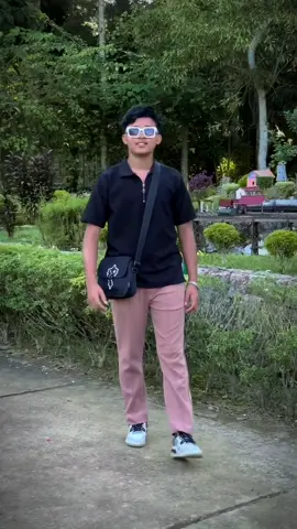 Viral oito ni everyone..😀 #outfit cowok berwarna # @mremon548 