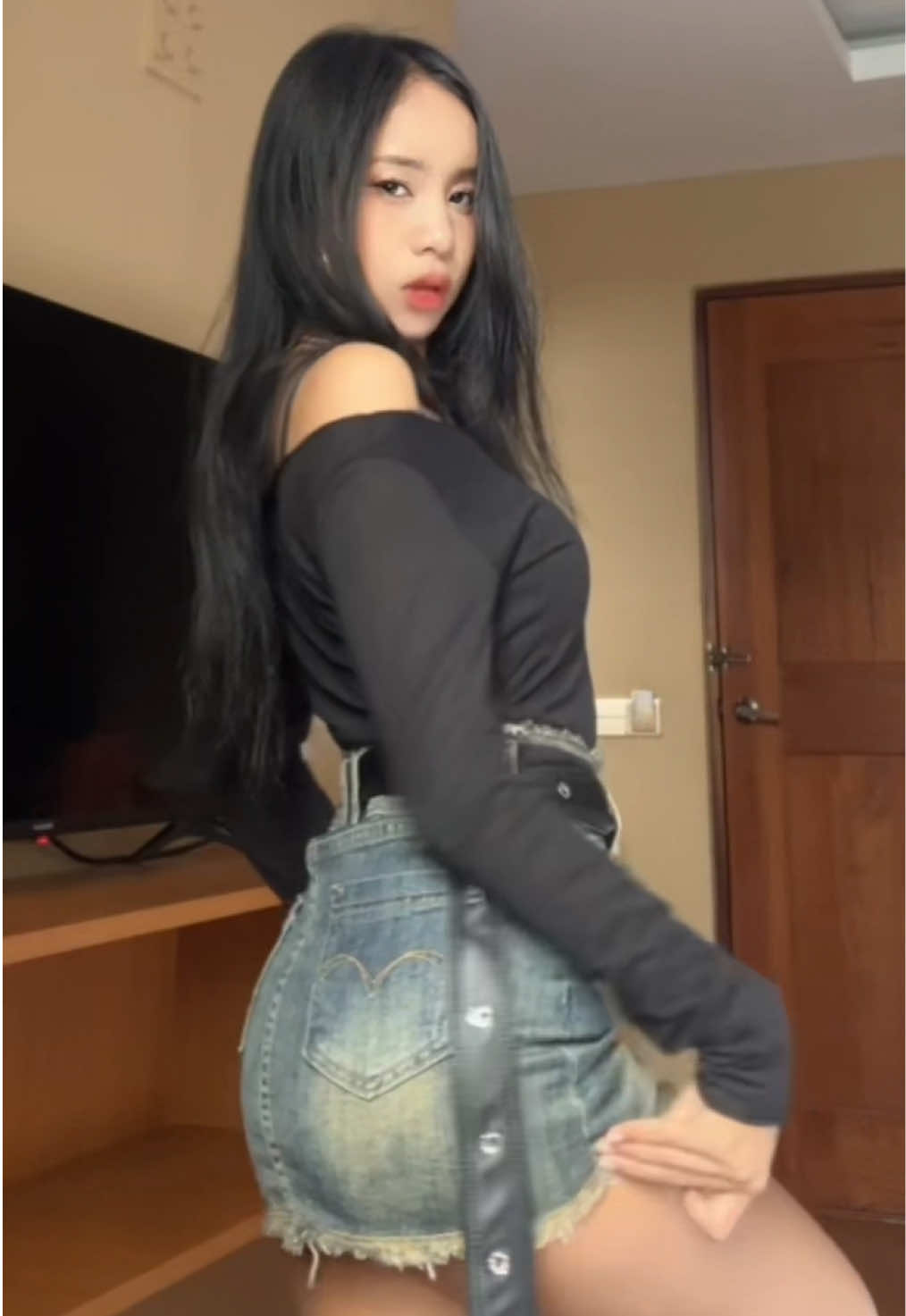 Ig @maymetheintan123 🖤