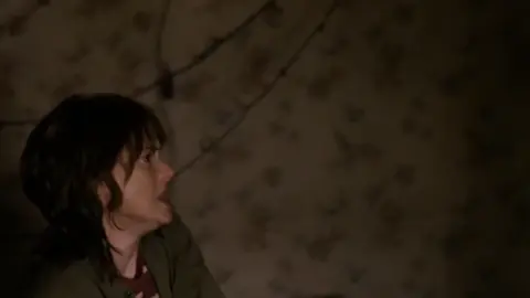 no es alice in bordeland pero hize este video, amo stranger things 🫶🏻#tiktokponmeenparatiporfa #fyppppppppppppppppppppppp #strangerthings #fyppppppppppppppppppppppp #joycebyers @tiktokglobal 