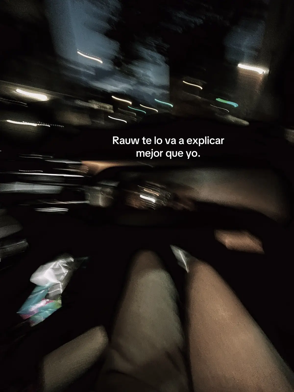 soy su redbull 🖤. #redbull #loveyou #amor #cosanuestra #rauwalejandro 