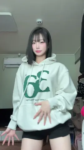 #에이프릴에잇 