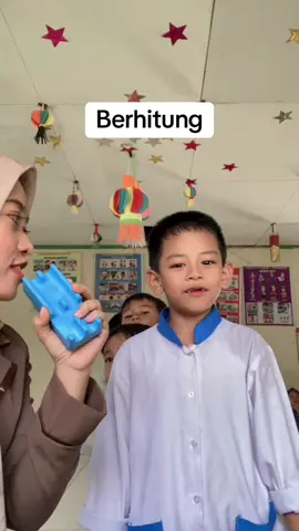 Sebelum pulang, kita latihan berhitung dulu yuk #fyp #berhitung #tk 