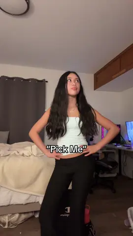 can judge someone  by their TikTok🤷 #relatable #pickme #sophialovereyes #falseaccusations 