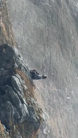 SuryaKunda 🙏 #suryakunda #gosaikunda #meditation #nepal #trek 