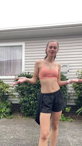 This was supposed to be a video but I forgot to record so now it’s just an outfit check 😂