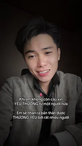 Nhìn lại đi em #xuhuong #comthu #tinhyeu #fyp 