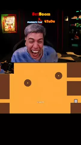 Yuri jogando Level devil #yuri22 #clipsdetwitch #leveldevil #fyp 