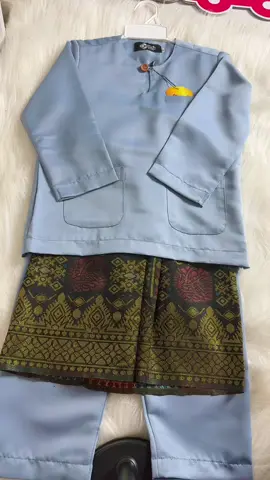 Sape sini tema ash blue?