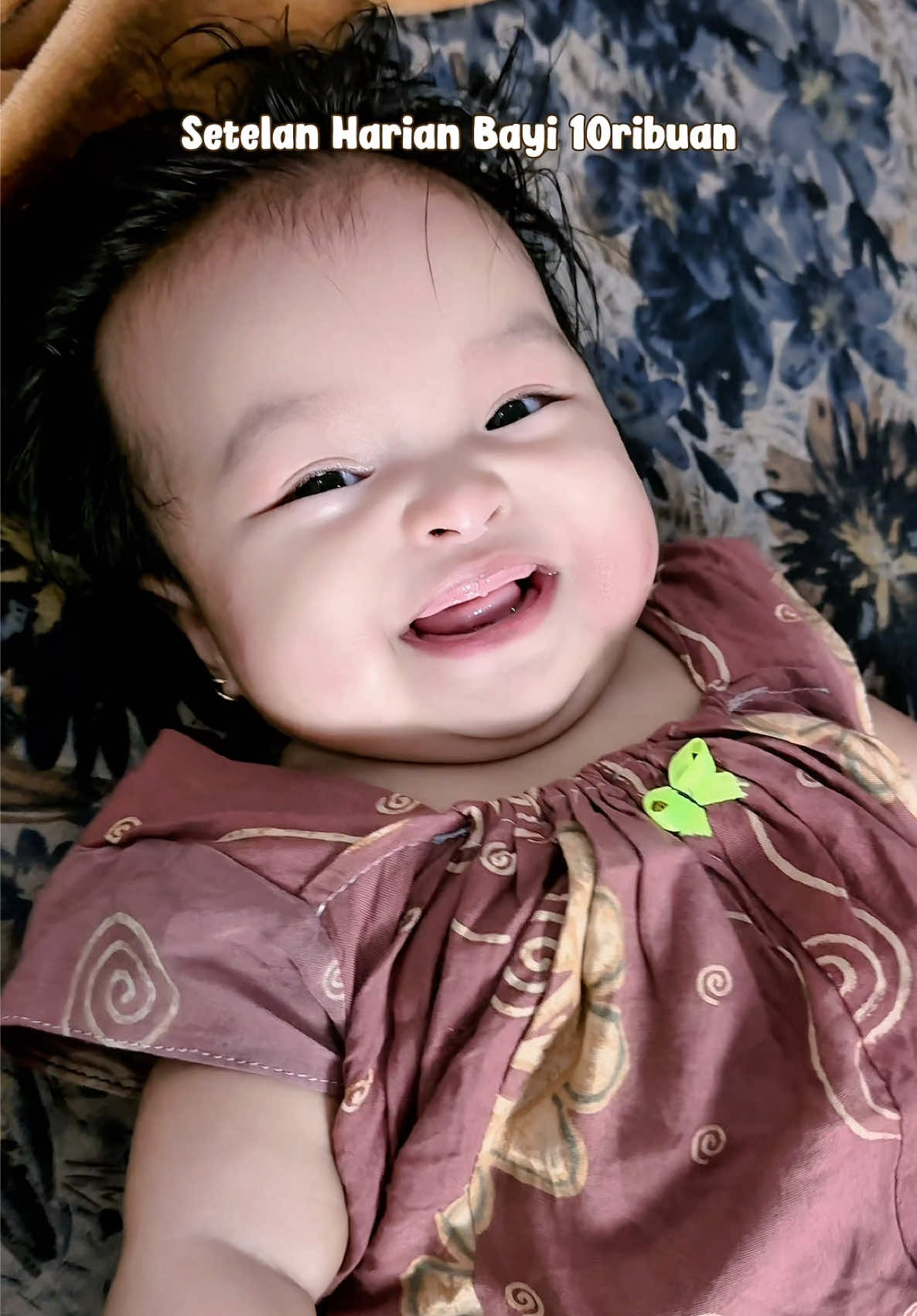 Setelan harian bayi murah. Paket usaha setelan anak,. #setelananak #setelanbayi #bajubayi #bahanrayon #bajurayon 