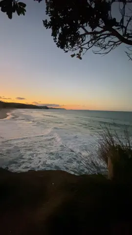 🌊 #waves #frankocean #moonriver 