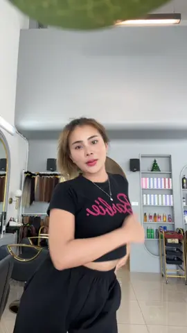 🥴