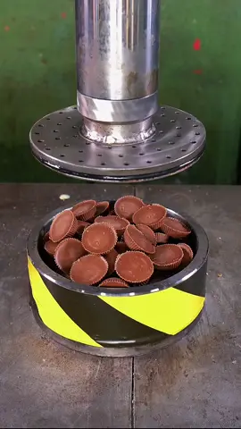 Relaxing and mesmerizing, explore this and more on @HPC Official!  #amazing #asmrfood #satisfyingvideo #asmrtiktoks #satisfying 